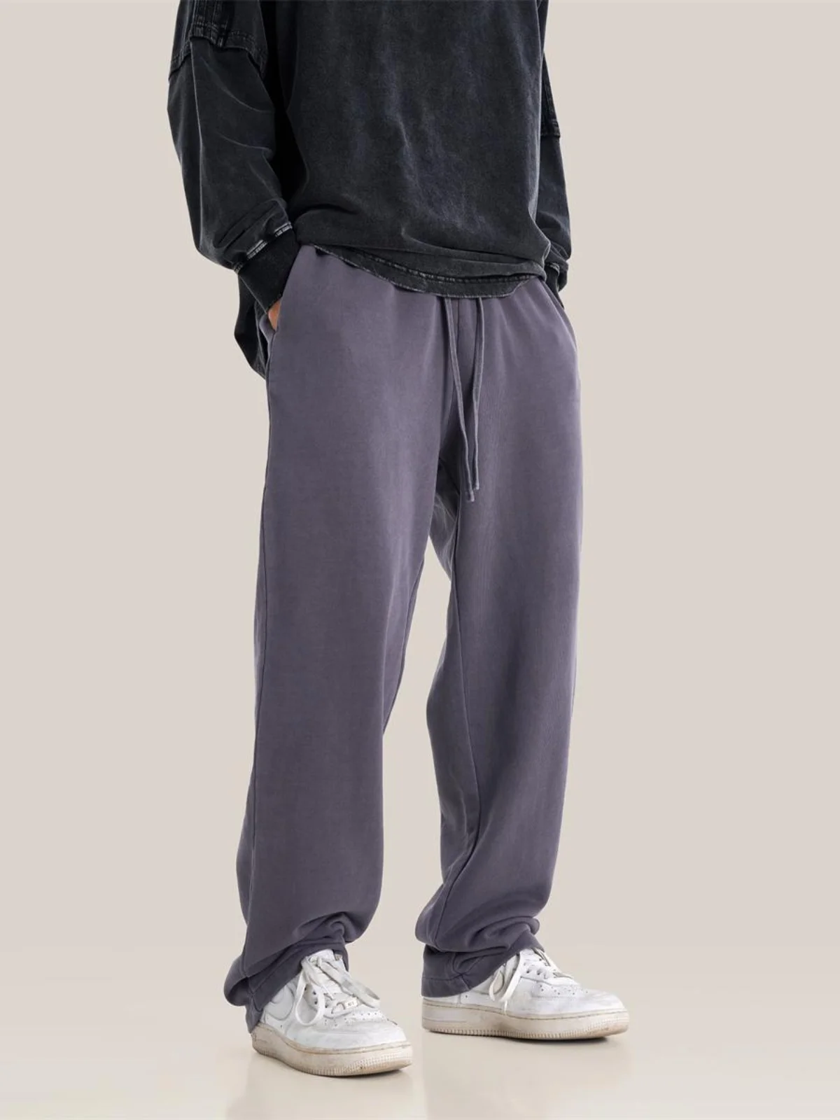 Светящаяся коробка, американские прямые брюки в стиле ретро, спортивные брюки High Street, повседневные спортивные штаны, молодежные дышащие брюки Faion
Светящаяся коробка, американские прямые брюки в стиле ретро, спортивные брюки High Street, повседневные спортивные штаны, молодежные дышащие брюки Faion