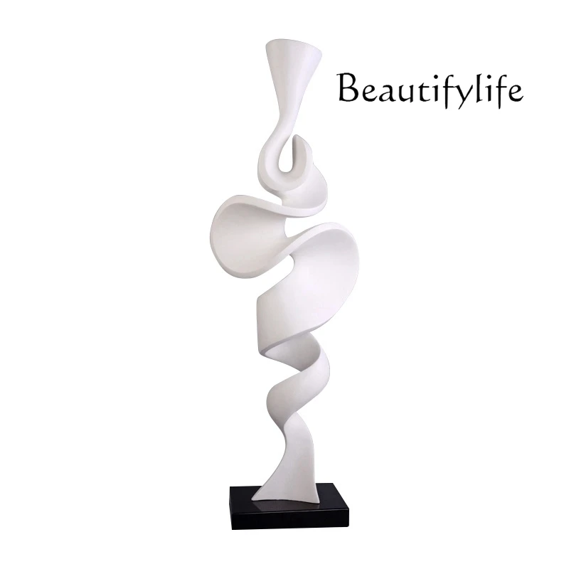 Villa hotel living room ornament high-end creative abstract art jewelry decorative ornament 
Villa hotel living room ornament high-end creative abstract art jewelry decorative ornament