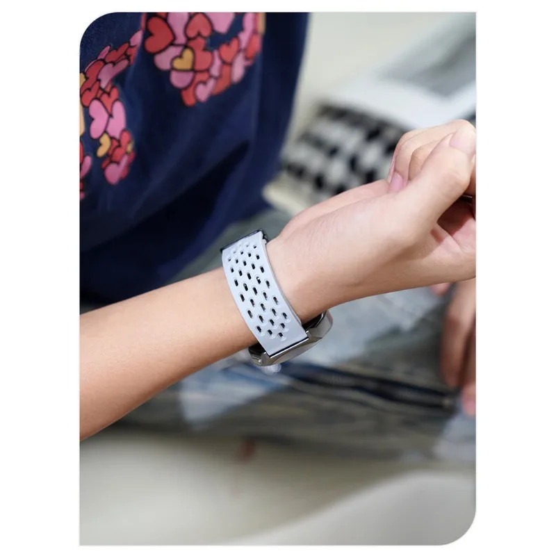 Силиконовый ремешок с магнитной застежкой + металлический корпус из нержавеющей стали для Huawei Band 11/11 Pro NFC, мягкий спортивный браслет-петля
Силиконовый ремешок с магнитной застежкой + металлический корпус из нержавеющей стали для Huawei Band 11/11 Pro NFC, мягкий спортивный браслет-петля