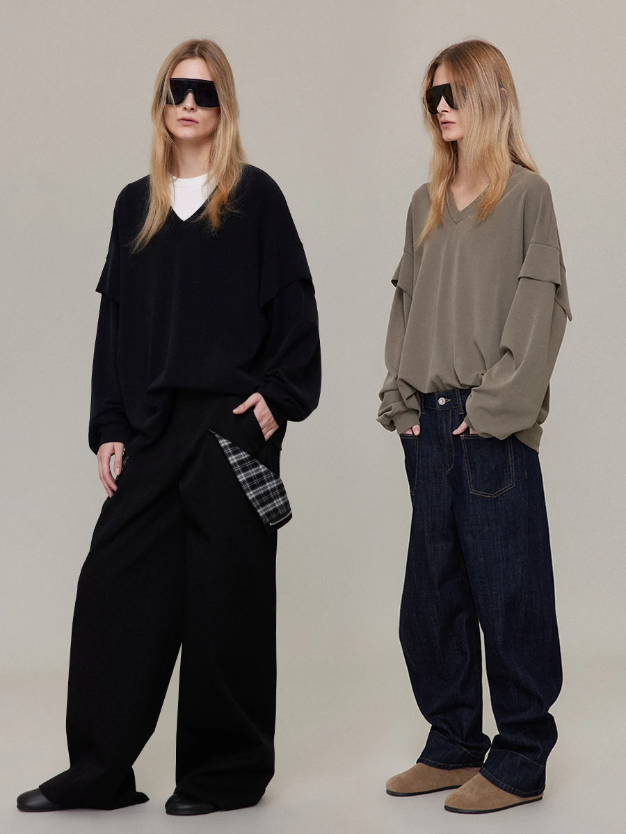 Loose Long Sleeve V-Neck Double Sleeve Fleece Feel T-Shirt Street Style Thickened Winter Collection Women's Premium Sweatshirt
Loose Long Sleeve V-Neck Double Sleeve Fleece Feel T-Shirt Street Style Thickened Winter Collection Women's Premium Sweatshirt