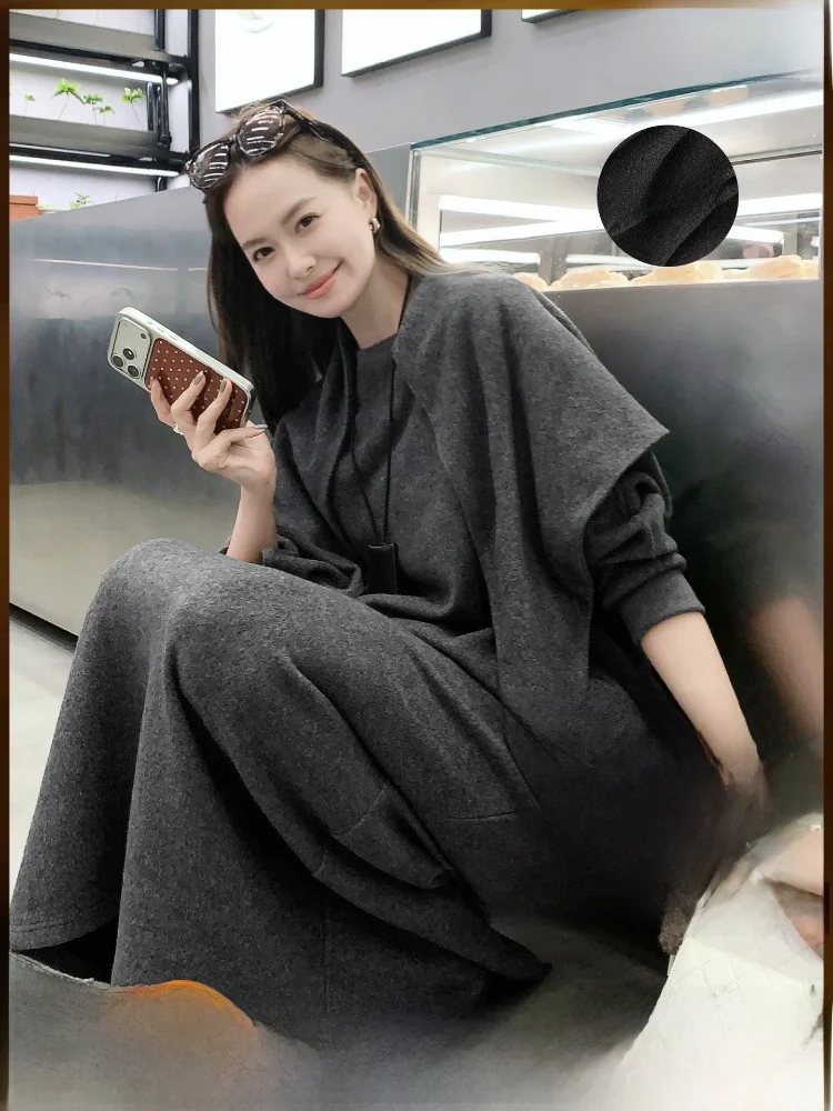 MeiYang Warm Fce Tee-Piece Set with awl And ter Skirt Casual Comfortable Women's Faion for All Body pes
MeiYang Warm Fce Tee-Piece Set with awl And ter Skirt Casual Comfortable Women's Faion for All Body pes