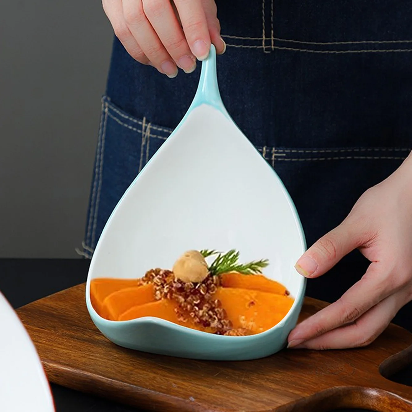 Special ceramic tableware leaf bowl restaurant artistic conception hotel cold dishes snack dishes snack
Special ceramic tableware leaf bowl restaurant artistic conception hotel cold dishes snack dishes snack