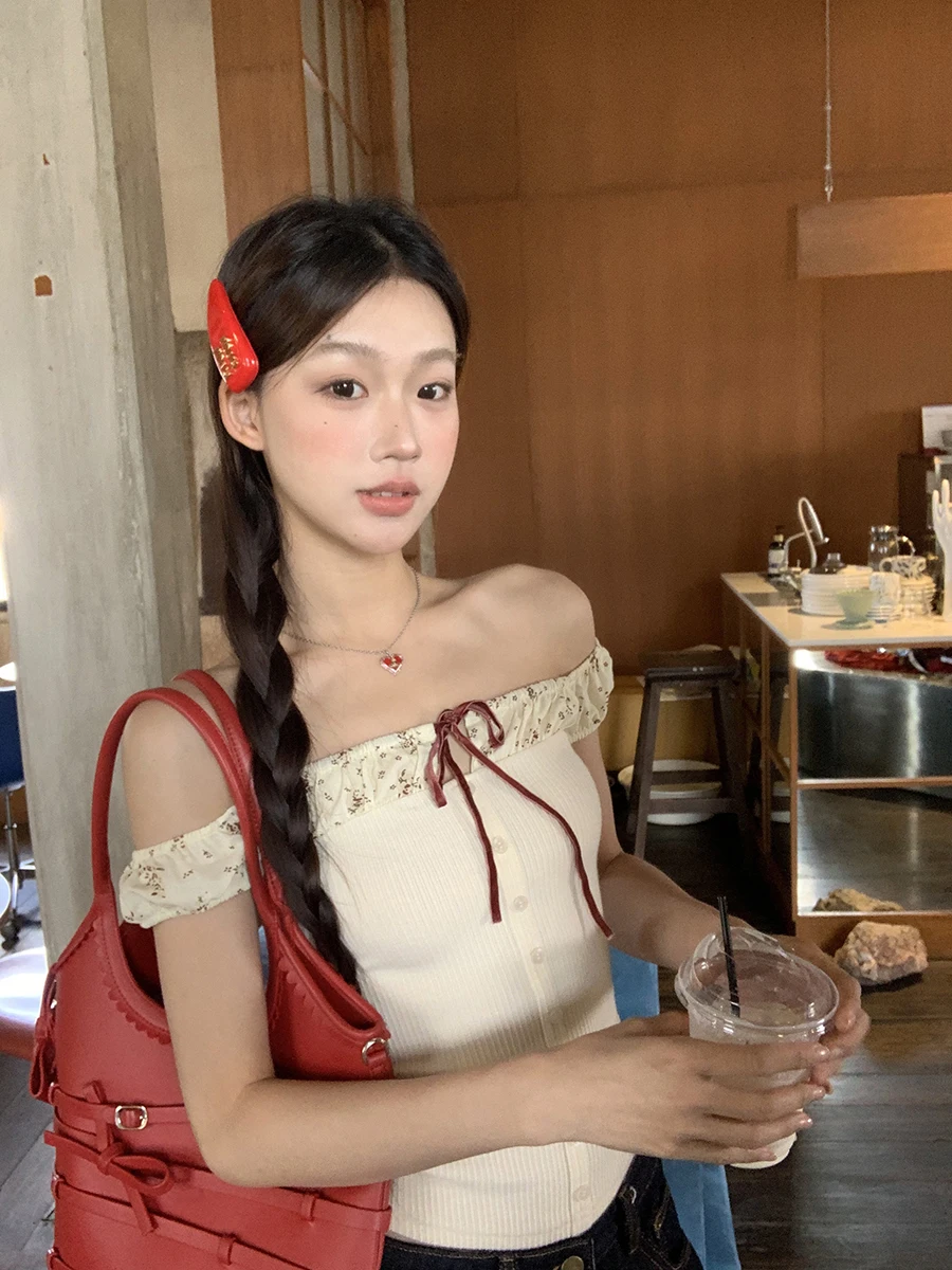 Ort Sve Футболка приталенного кроя, женская корейская футболка для горячих девушек, шикарный летний топ с колючками для поездок на работу, молодежный узор
Ort Sve Футболка приталенного кроя, женская корейская футболка для горячих девушек, шикарный летний топ с колючками для поездок на работу, молодежный узор