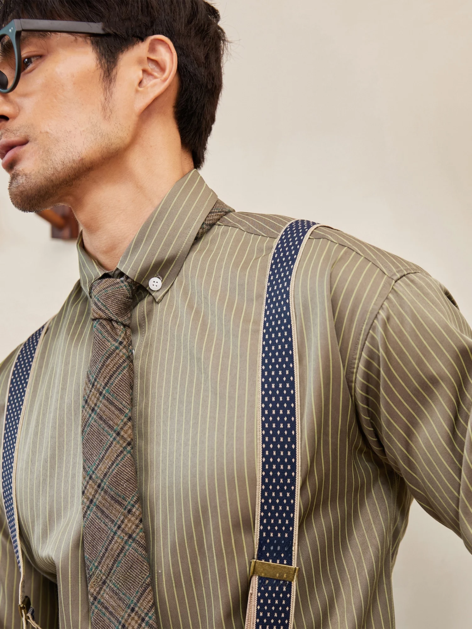 Men's Long Sleeve Shirt Loose Fit Short Style Green Gradient Casual Striped Shirt Premium Feeling Standard Edition All Seasons
Men's Long Sleeve Shirt Loose Fit Short Style Green Gradient Casual Striped Shirt Premium Feeling Standard Edition All Seasons