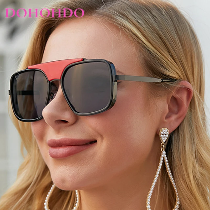New Fashion Luxury Designer Square Metal Women Sunglasses Retro Punk Sunglass Men Outdoor Driving Travel Eyeglasses Female UV400
New Fashion Luxury Designer Square Metal Women Sunglasses Retro Punk Sunglass Men Outdoor Driving Travel Eyeglasses Female UV400