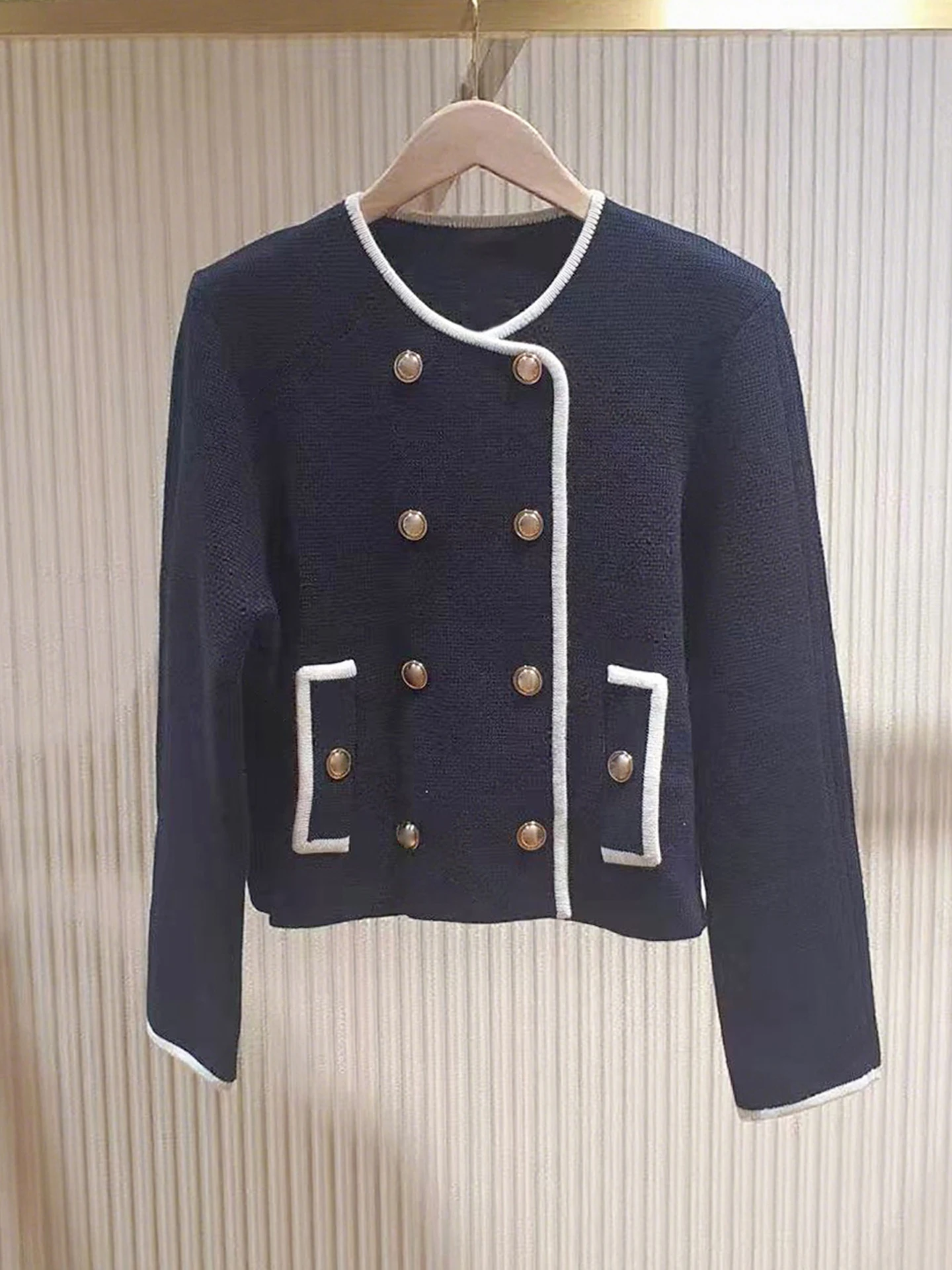 M Home Nan You High End Women's Casual Knitted Cardigan Coat Double Row Buttons Versatile Autumn New Arrival Ladies Faion
M Home Nan You High End Women's Casual Knitted Cardigan Coat Double Row Buttons Versatile Autumn New Arrival Ladies Faion