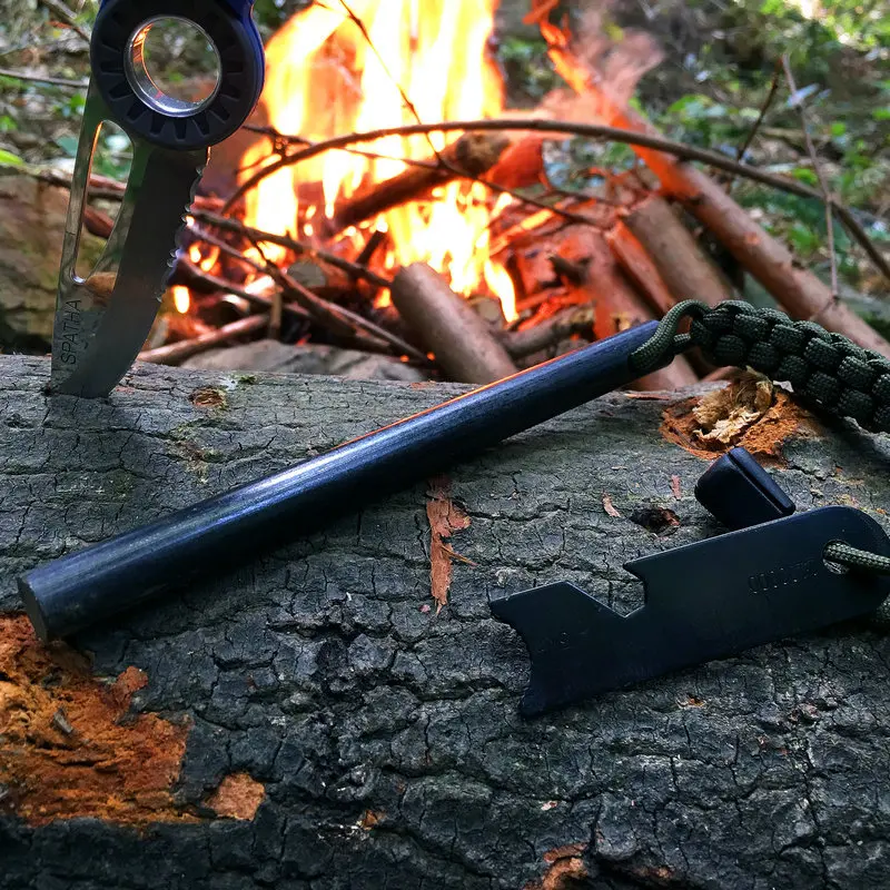 Hand Woven Rope Hexagonal Flint Magnesium Stick Outdoor Survival Flint Stick Wilderness Survival Flint Camping Tool Men's Gift
Hand Woven Rope Hexagonal Flint Magnesium Stick Outdoor Survival Flint Stick Wilderness Survival Flint Camping Tool Men's Gift