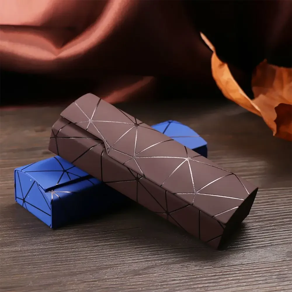 Fashion Handmade Rectangle Protective Case Sunglasses Case Eyewear Protector Glasses Box
Fashion Handmade Rectangle Protective Case Sunglasses Case Eyewear Protector Glasses Box
