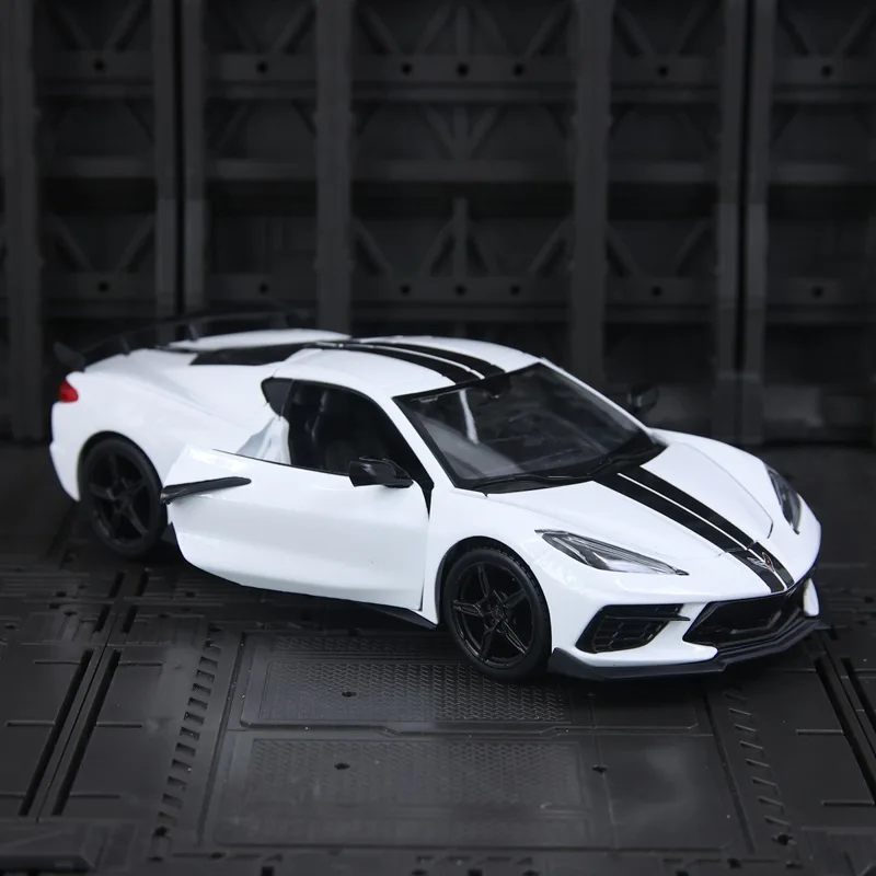 Detailed Replica 1:24 2020 C8 Alloy Supercar Static Display Decor Classic Sports Car Collectible Gift For Personal Collection
Detailed Replica 1:24 2020 C8 Alloy Supercar Static Display Decor Classic Sports Car Collectible Gift For Personal Collection