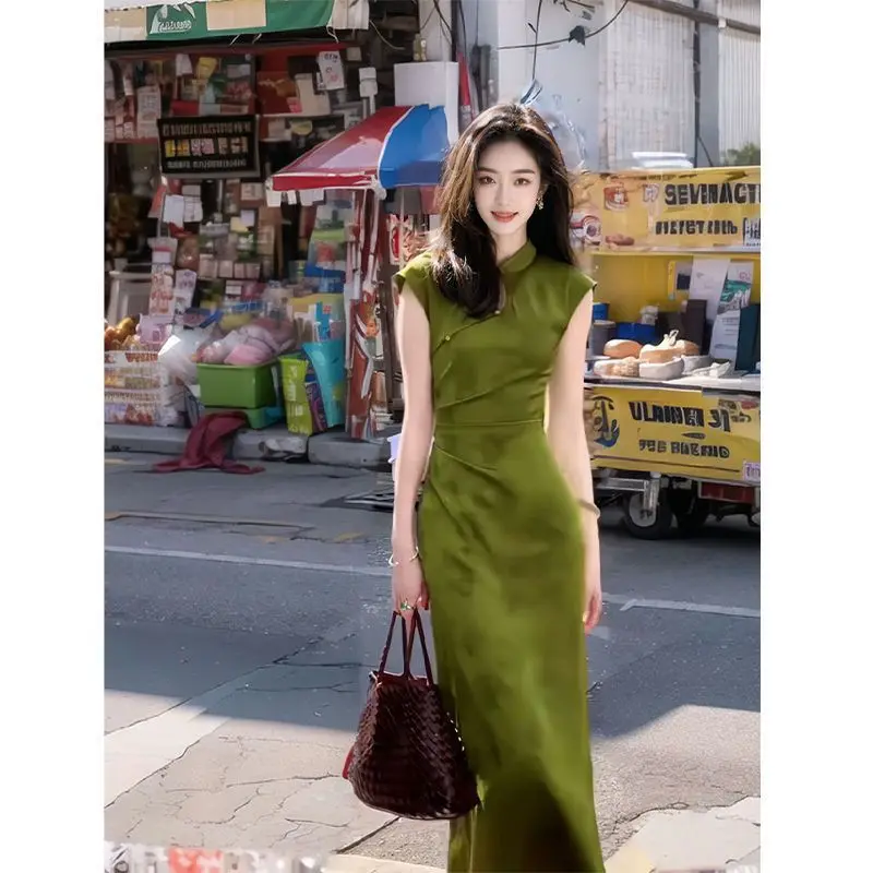 2024, новое зеленое платье Cheongsam в китайском стиле, винтажное Ципао без рукавов от S до XXL, женское элегантное вечернее длинное платье высокого качества
2024, новое зеленое платье Cheongsam в китайском стиле, винтажное Ципао без рукавов от S до XXL, женское элегантное вечернее длинное платье высокого качества