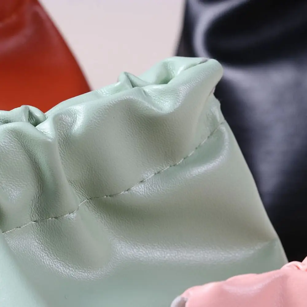 Pu Leather Mini Cosmetic Bag Makeup Bag Travel Supplies Coin Purse Jewelry Storage Bag Automatic Closed Leaf Spring Bag Girls
Pu Leather Mini Cosmetic Bag Makeup Bag Travel Supplies Coin Purse Jewelry Storage Bag Automatic Closed Leaf Spring Bag Girls