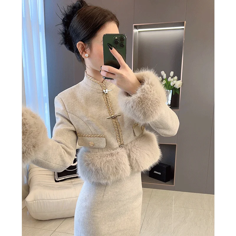 MiiiiX Chinese Style Retro Winter Suit Slim Plush Thicken Woolen Coat Top Long Straight Skirt Elegant Women's Two Piece Set
MiiiiX Chinese Style Retro Winter Suit Slim Plush Thicken Woolen Coat Top Long Straight Skirt Elegant Women's Two Piece Set