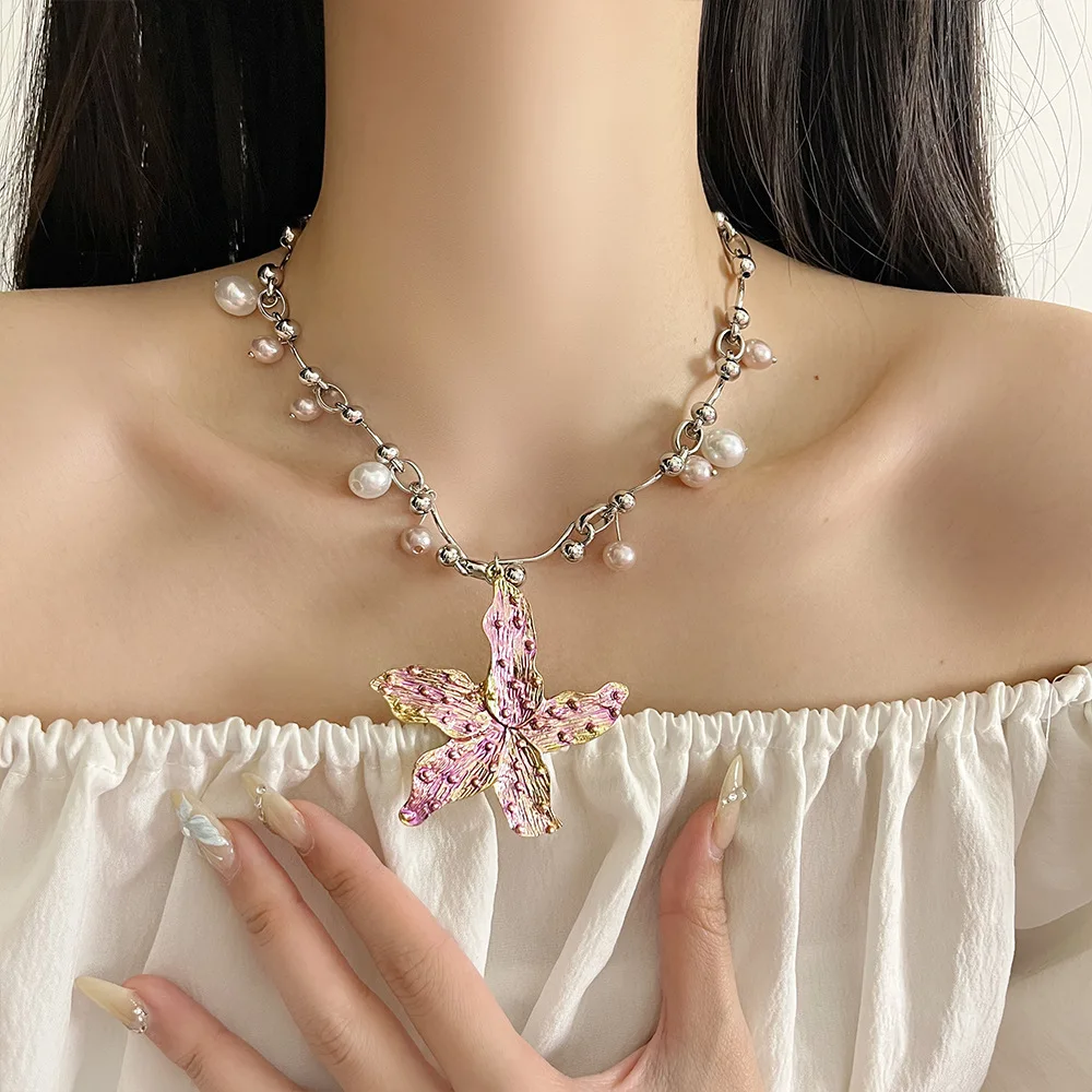 DUTRIEUX Bohemia Pearls Pendant Necklace Light Luxury Exaggerate Starfish Necklaces Delicate Jewelry Gift Clavicle Choker Chain
DUTRIEUX Bohemia Pearls Pendant Necklace Light Luxury Exaggerate Starfish Necklaces Delicate Jewelry Gift Clavicle Choker Chain