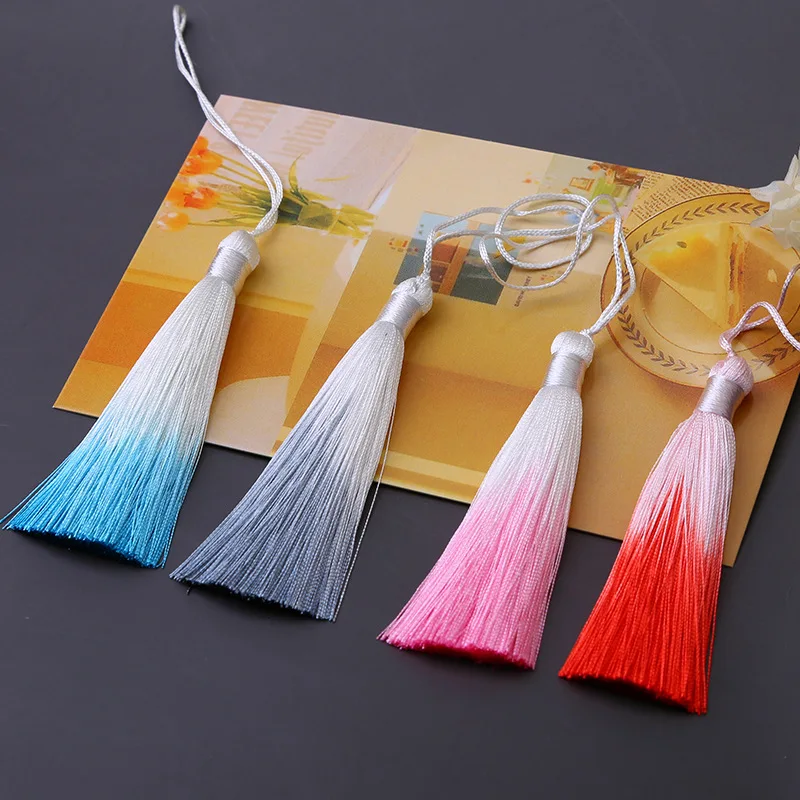 20PCS 8cm Polyester Silk Tassel Vertical Tassel Decoration Crafts DIY Jewelry Home Decoration Sewing Curtain Accessories
20PCS 8cm Polyester Silk Tassel Vertical Tassel Decoration Crafts DIY Jewelry Home Decoration Sewing Curtain Accessories