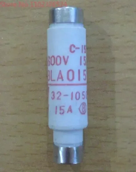 5 шт. BLA015FUJI вилка C-15 предохранитель/предохранитель 15A300V15A600V
5 шт. BLA015FUJI вилка C-15 предохранитель/предохранитель 15A300V15A600V