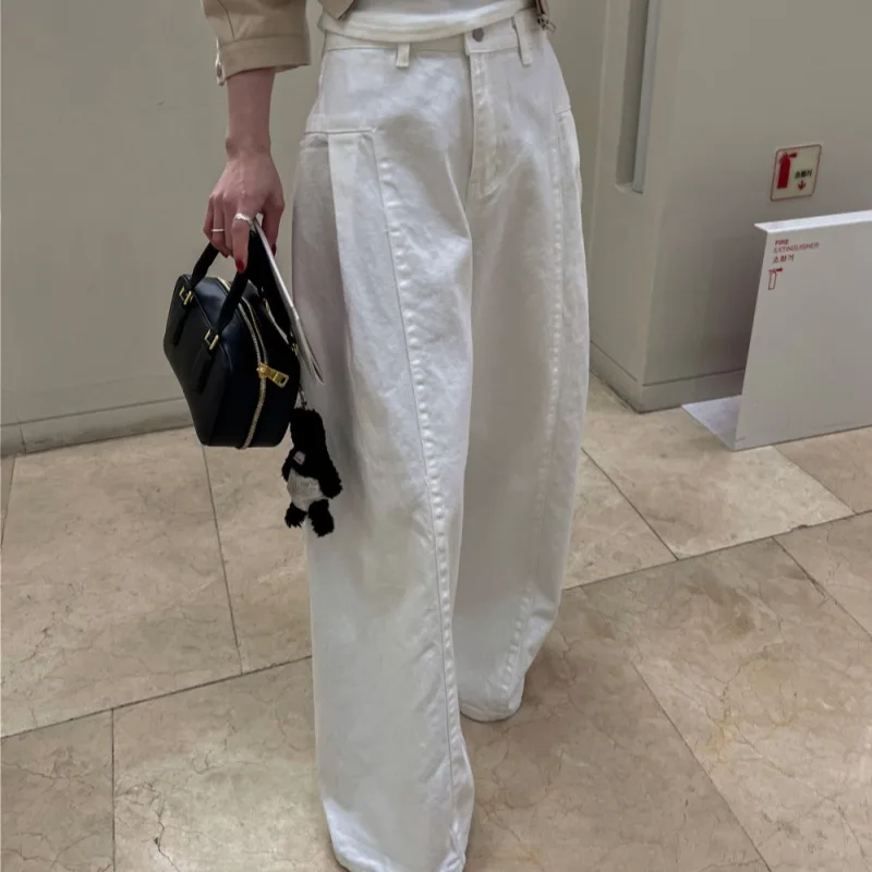 High Waist Loose Fit Wide Leg Jeans Casual Style Versatile Korean Fashion Summer 2026 Ladies High Waist Loose Jeans
High Waist Loose Fit Wide Leg Jeans Casual Style Versatile Korean Fashion Summer 2026 Ladies High Waist Loose Jeans