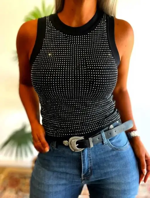 Top Women 2026 Spring Summer New Fashion Rhinestone Decor O-Neck Sleeveless Casual Solid Color Knit Tee Slim Fit Tank Top
Top Women 2026 Spring Summer New Fashion Rhinestone Decor O-Neck Sleeveless Casual Solid Color Knit Tee Slim Fit Tank Top