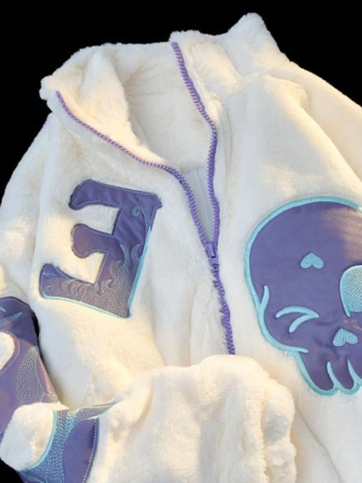 Men's Oversized Casual Lamb Velvet Jaet Fluffy Cotton Coat Loose Fit Autumn Winter Warm Zipper Closure American Sle
Men's Oversized Casual Lamb Velvet Jaet Fluffy Cotton Coat Loose Fit Autumn Winter Warm Zipper Closure American Sle