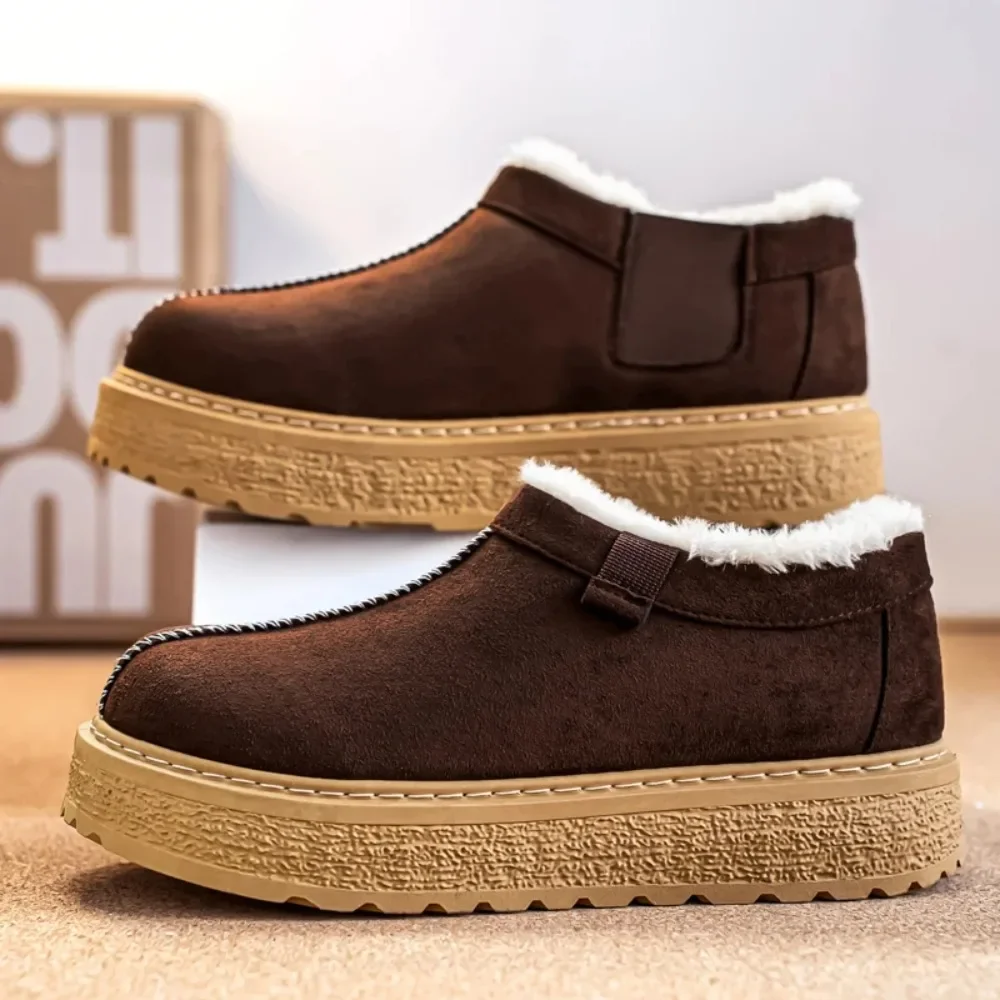 Ветрозащитные хлопковые тапочки из искусственной замши, мужские зимние популярные туфли на толстой подошве, нескользящие домашние тапочки, модный тренд
Ветрозащитные хлопковые тапочки из искусственной замши, мужские зимние популярные туфли на толстой подошве, нескользящие домашние тапочки, модный тренд