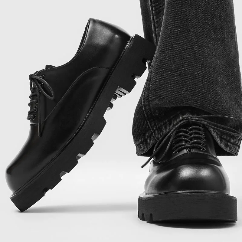 Men‘s Plus Size Platform Leather Shoes Round Toe Lace-Up Chunky Low Top Business Casual Anti-Slip Oxford Shoes Designer Shoes
Men‘s Plus Size Platform Leather Shoes Round Toe Lace-Up Chunky Low Top Business Casual Anti-Slip Oxford Shoes Designer Shoes