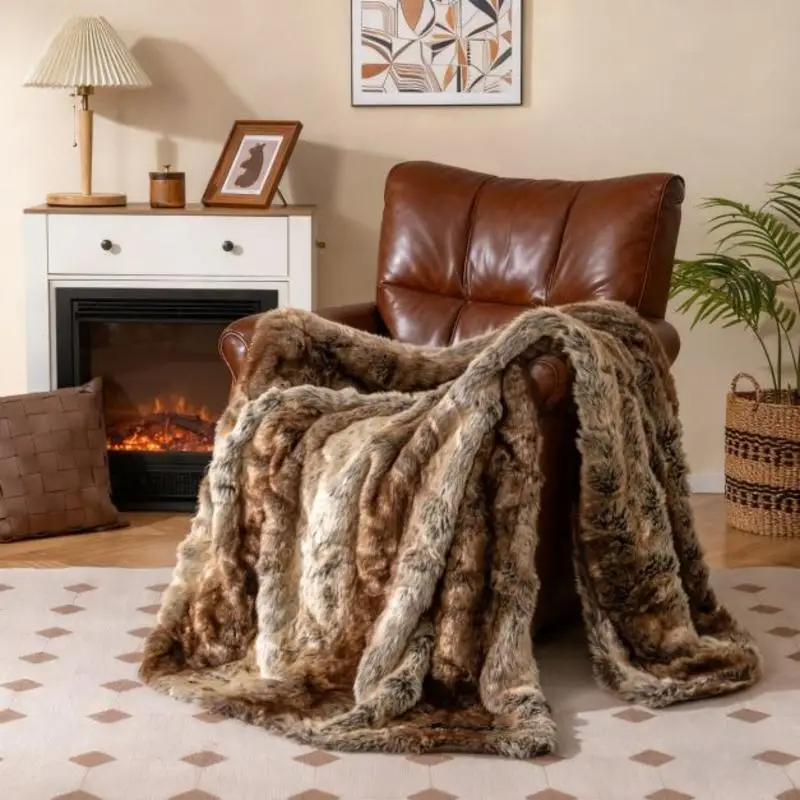 760GSM Soft Plush Fuzzy Luxury Faux Raccoon Fur Blanket for Sofa-M
760GSM Soft Plush Fuzzy Luxury Faux Raccoon Fur Blanket for Sofa-M