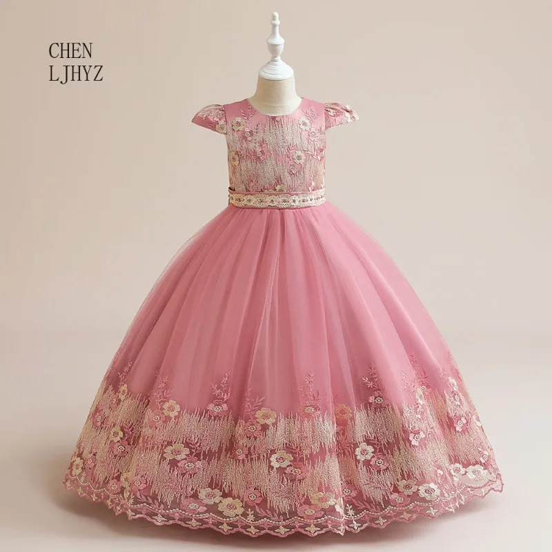 Girl's Embroidered Floral Princess Gown with Puffy Sleeves, Children's Day Pageant Dress for Bridal Party Runway Celebrations
Girl's Embroidered Floral Princess Gown with Puffy Sleeves, Children's Day Pageant Dress for Bridal Party Runway Celebrations