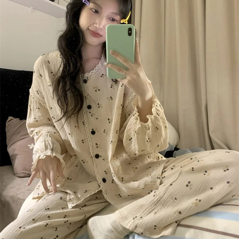 Sweet Lace Cherry Print Sleepwear Set Long Sleeve Long Pants Home Clothes for Women Autumn Winter Comfortable Cotton Polyeste...
Sweet Lace Cherry Print Sleepwear Set Long Sleeve Long Pants Home Clothes for Women Autumn Winter Comfortable Cotton Polyeste...