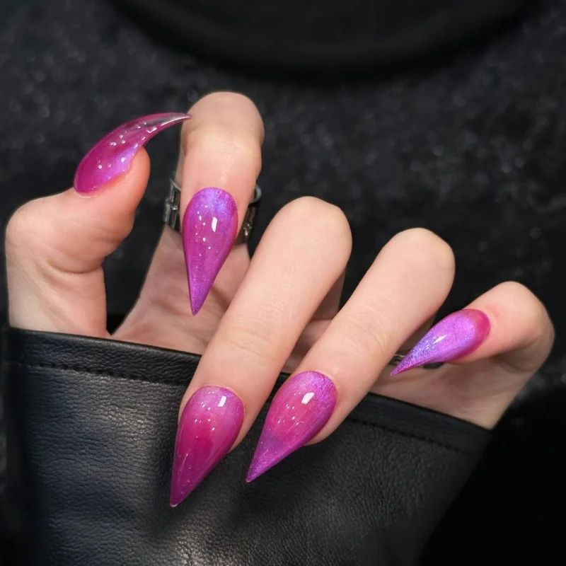Long Stiletto Magenta Purple Cat Eye Press On Nails Iridescent Chrome Glossy Y2K Punk Cool Luxury Reusable False Nail Tips
Long Stiletto Magenta Purple Cat Eye Press On Nails Iridescent Chrome Glossy Y2K Punk Cool Luxury Reusable False Nail Tips
