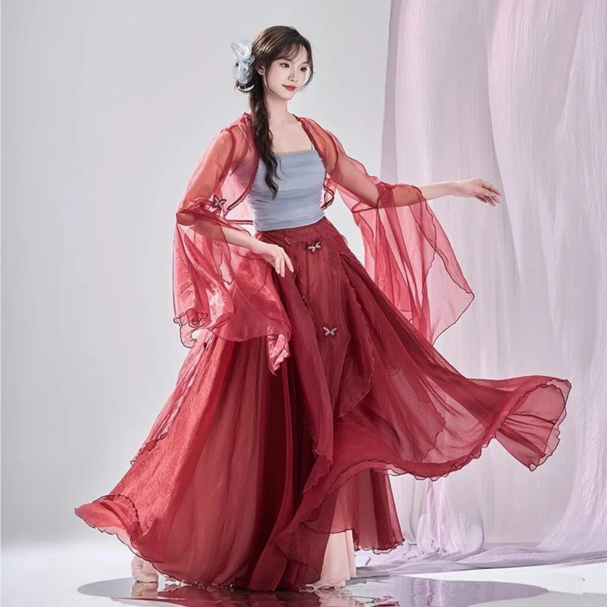 Vintage Ethereal Dance Gown - Long Flowy Sheer Dress in Han-Tang Style, Chinese Classical Stage Performance Costume
Vintage Ethereal Dance Gown - Long Flowy Sheer Dress in Han-Tang Style, Chinese Classical Stage Performance Costume