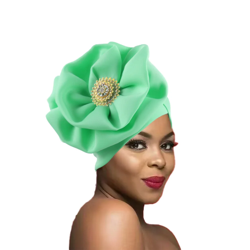 2025 Exaggerated Big Flower Turban Cap for Women Diamonds Head Wrap Bonnet Female Party Headpiece African Auto Gele Headtie New
2025 Exaggerated Big Flower Turban Cap for Women Diamonds Head Wrap Bonnet Female Party Headpiece African Auto Gele Headtie New