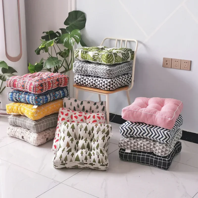 40/45/50cm thickened square tatami cushion / meditation cushion / office chair seat cushion
40/45/50cm thickened square tatami cushion / meditation cushion / office chair seat cushion