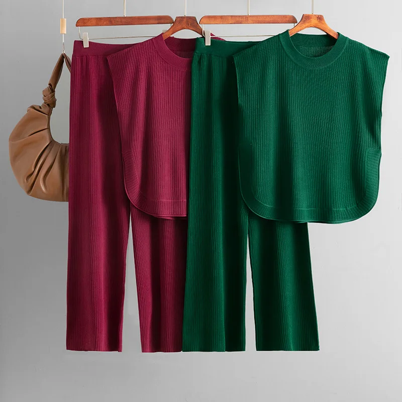 Round Neck Spliced Trousers Regular Lady Spring Summer 2025 Women Causal Two Piece Pant Sets Knit Solid Sleeveless Tops
Round Neck Spliced Trousers Regular Lady Spring Summer 2025 Women Causal Two Piece Pant Sets Knit Solid Sleeveless Tops