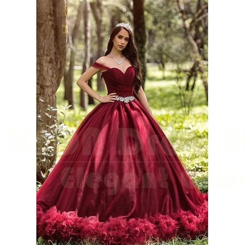 Exquisite Red Evening Dresses for Women Elegant Sweetheart Chapel Train Ruffles Organza Ball Gowns Formal Occasion Bridal Dress
Exquisite Red Evening Dresses for Women Elegant Sweetheart Chapel Train Ruffles Organza Ball Gowns Formal Occasion Bridal Dress