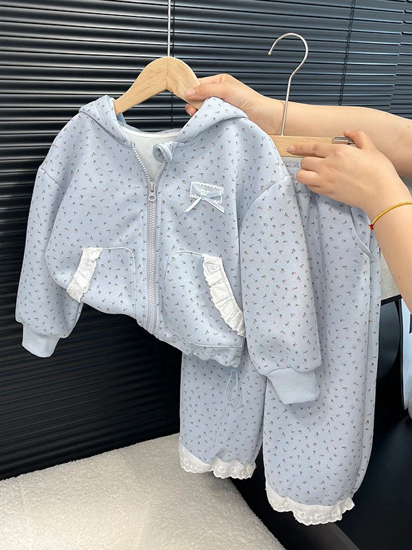Girls Spring New Floral Print Hoodie Sweatpants Set Sportswear Casual Two-Piece Suit Long Pants Hat Included Quality Fashion
Girls Spring New Floral Print Hoodie Sweatpants Set Sportswear Casual Two-Piece Suit Long Pants Hat Included Quality Fashion