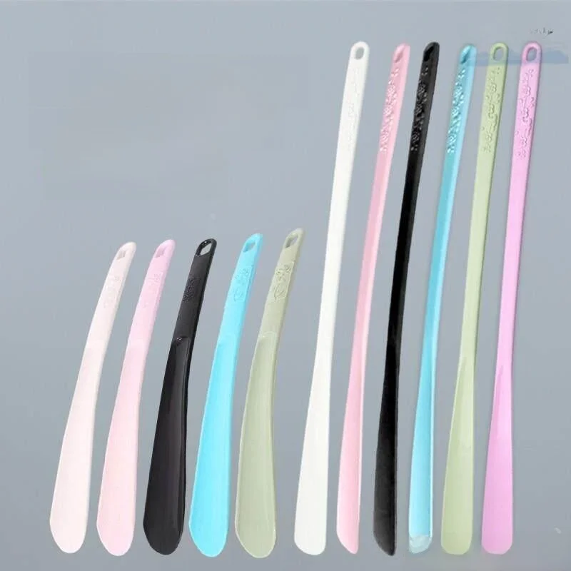 Quality Long Handle Shoe Horn Home Use Cute Compact Shoe Insertion Aid Creative Practical Small Shoe Duster Easy to Use
Quality Long Handle Shoe Horn Home Use Cute Compact Shoe Insertion Aid Creative Practical Small Shoe Duster Easy to Use