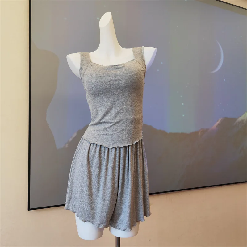 Modal Cotton Vest With Chest Pad Pajama Set, Summer Solid Color Sleeveless Shorts Can Be Worn Externally For Women's Home Wear
Modal Cotton Vest With Chest Pad Pajama Set, Summer Solid Color Sleeveless Shorts Can Be Worn Externally For Women's Home Wear