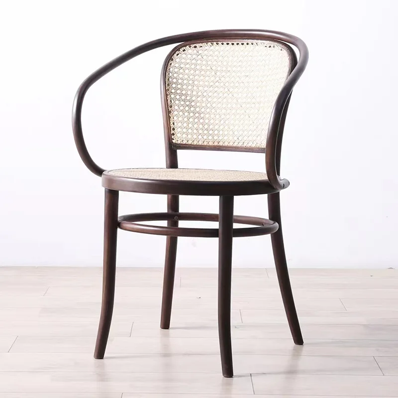 Ash wood solid wood dining chair, simple designer with armrest back chair Western restaurant solid wood dining chair
Ash wood solid wood dining chair, simple designer with armrest back chair Western restaurant solid wood dining chair