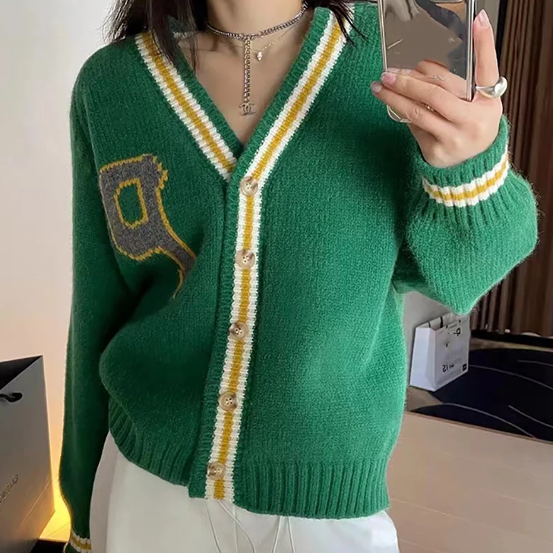 ITOOLIN Women Letter Printed Cardigan Sweater Coat Preppy Style Loose Button Up Coat Knit Casual Jacket Women 2025 Fall Winter
ITOOLIN Women Letter Printed Cardigan Sweater Coat Preppy Style Loose Button Up Coat Knit Casual Jacket Women 2025 Fall Winter