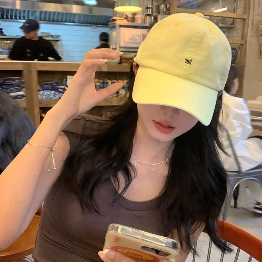 Casual Cotton Baseball Cap Breathable Adjustable Sun Hat Spring Summer Embroidery Visor Cap for Men Women
Casual Cotton Baseball Cap Breathable Adjustable Sun Hat Spring Summer Embroidery Visor Cap for Men Women