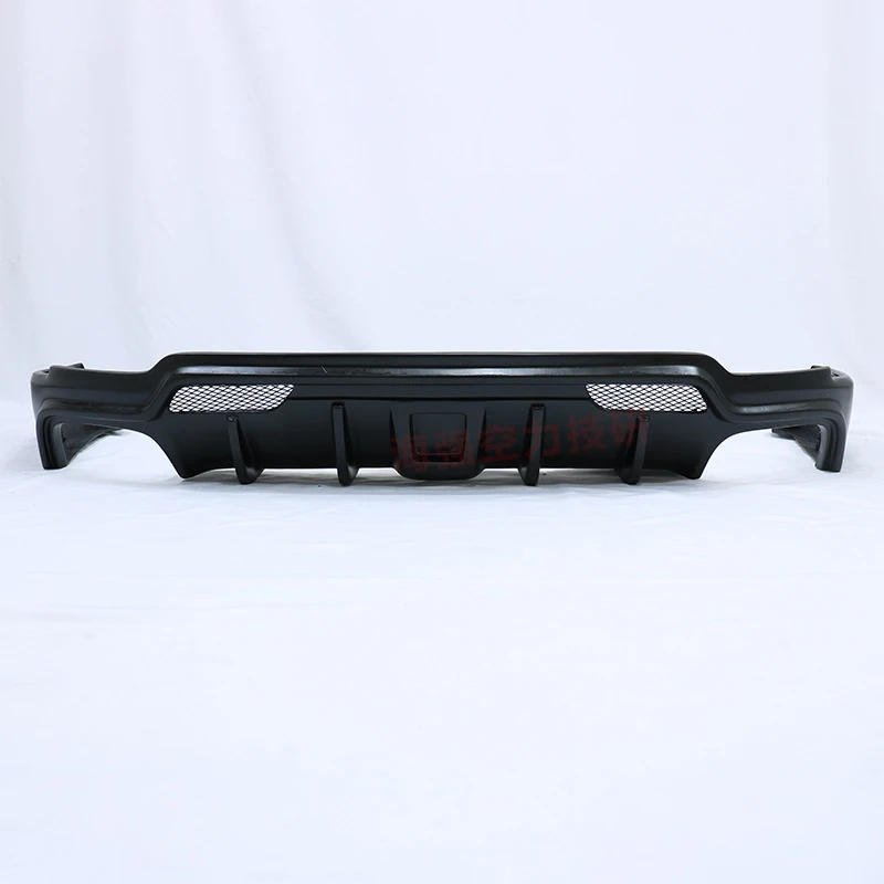 Suitable for 2013-2017 Lexus IS200/300 modified carbon fiber rear lip spoiler ROWEN Wolf Flame body kit
Suitable for 2013-2017 Lexus IS200/300 modified carbon fiber rear lip spoiler ROWEN Wolf Flame body kit