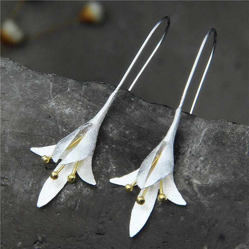 Classy Vivid Lily Flower Earrings for Women French Elegant Floral Earrings 925 Sterling Silver Long Ear Hooks Stunning Jewelry
Classy Vivid Lily Flower Earrings for Women French Elegant Floral Earrings 925 Sterling Silver Long Ear Hooks Stunning Jewelry