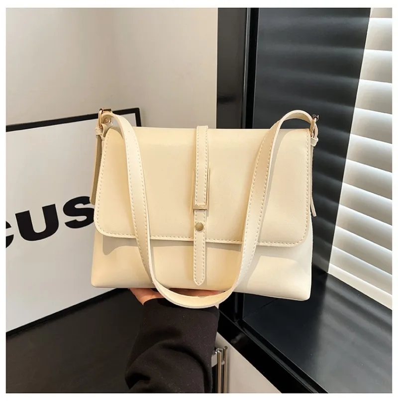 Ретро-сумка, женская сумка большой вместимости, новая модная универсальная простая сумка-мессенджер 
Ретро-сумка, женская сумка большой вместимости, новая модная универсальная простая сумка-мессенджер