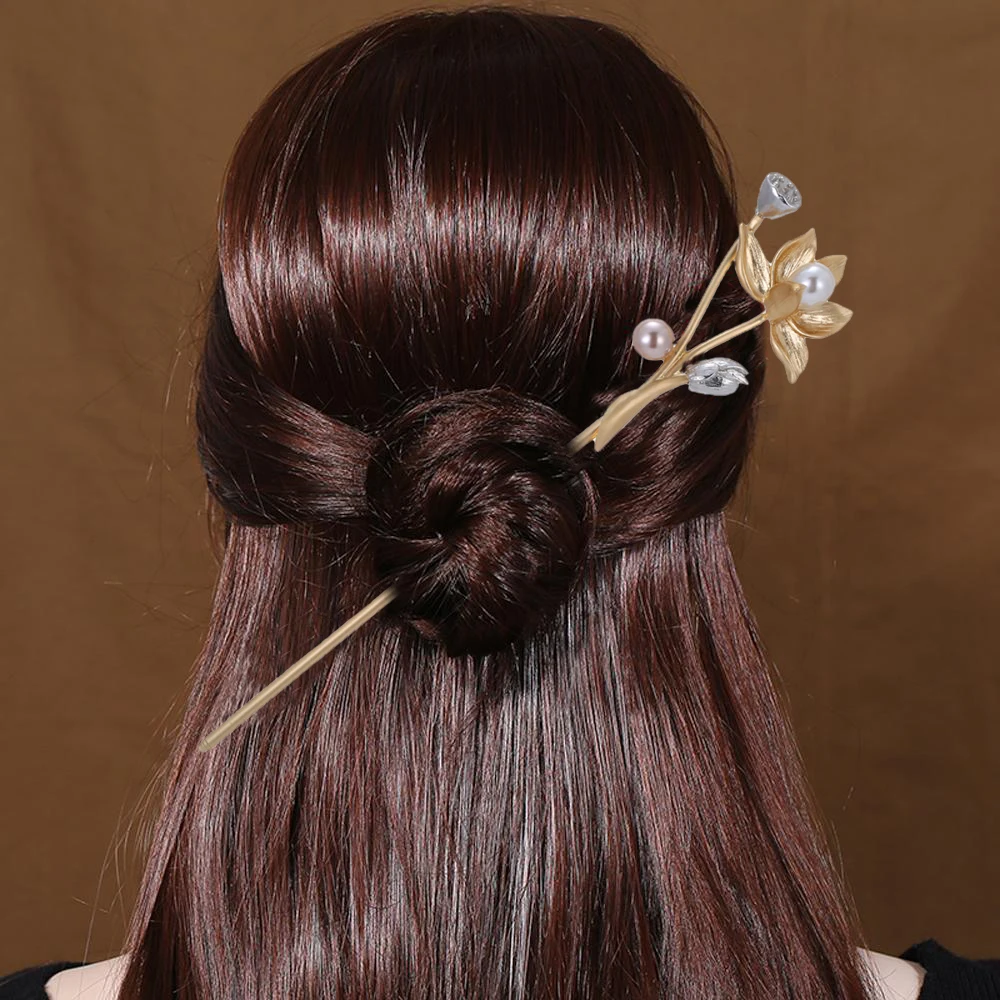 Fashion Jewelry Vintage Metal Bridal Wedding Women Flower Hair Stick Pearl Hairpin Lotus Hair Style Tools
Fashion Jewelry Vintage Metal Bridal Wedding Women Flower Hair Stick Pearl Hairpin Lotus Hair Style Tools