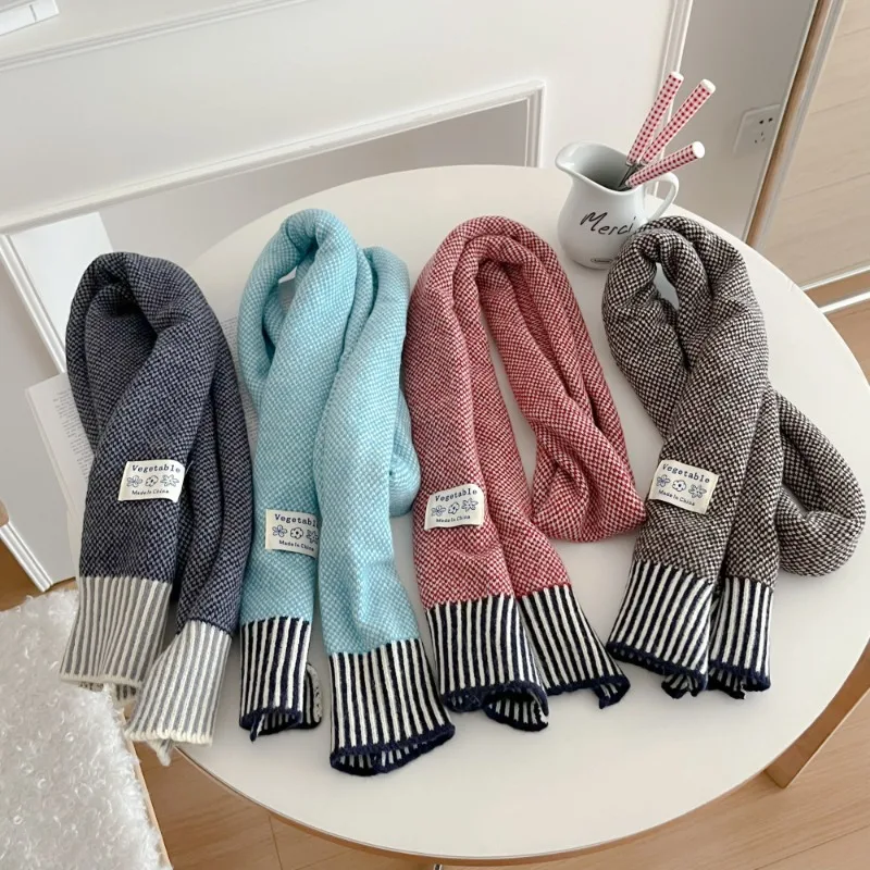 Luo Chi Knitting ~ Original spliced sausage autumn and winter concave shape small scarf to keep warm and atmospheric scarf
Luo Chi Knitting ~ Original spliced sausage autumn and winter concave shape small scarf to keep warm and atmospheric scarf