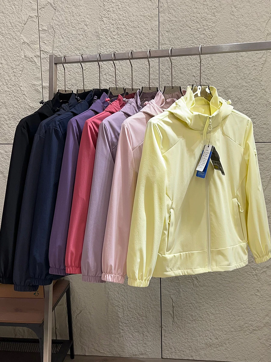 Comfortable Breathable 3D Cuts Commuter Couple Style Spring Autumn Casual Men's Women's Outdoor Jacket Raincoat Windbreaker
Comfortable Breathable 3D Cuts Commuter Couple Style Spring Autumn Casual Men's Women's Outdoor Jacket Raincoat Windbreaker