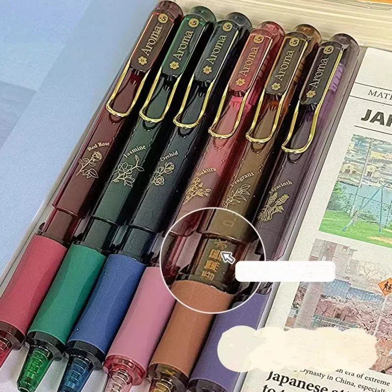 6pcs/set Retro Classic Gel Pen European Floral Fragrance Stationery Gel Pen 0.5mm Black Ink Pen for Writing School Supplies
6pcs/set Retro Classic Gel Pen European Floral Fragrance Stationery Gel Pen 0.5mm Black Ink Pen for Writing School Supplies