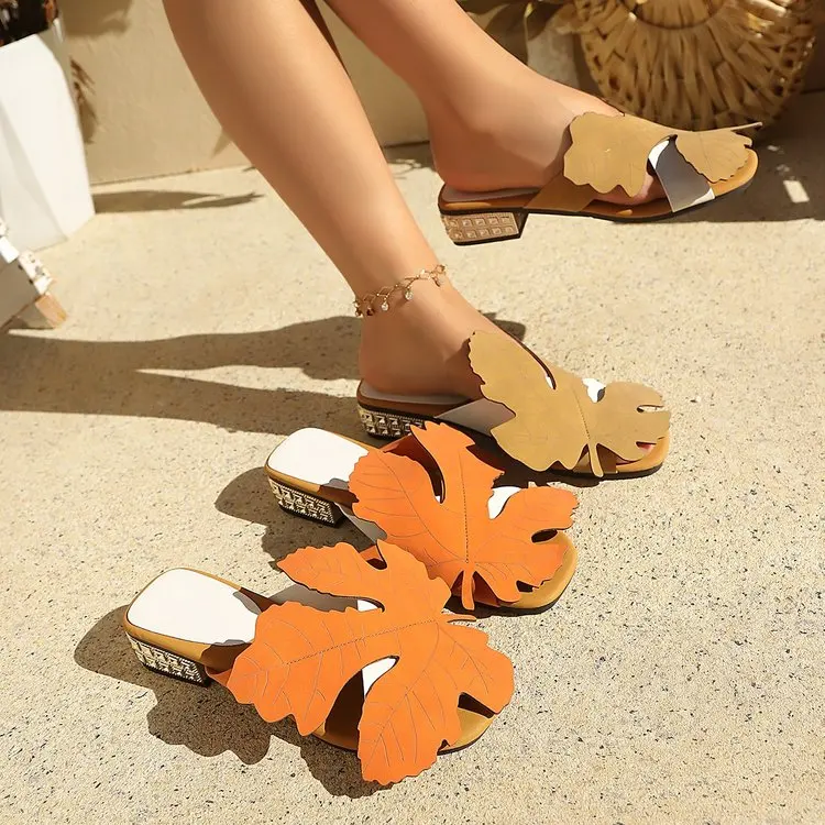 Летние женские сандалии для улицы с квадратным носком, ретро-шлепанцы 2026, повседневные пляжные сандалии на платформе, женские сандалии больших размеров, лаконичная обувь
Летние женские сандалии для улицы с квадратным носком, ретро-шлепанцы 2026, повседневные пляжные сандалии на платформе, женские сандалии больших размеров, лаконичная обувь