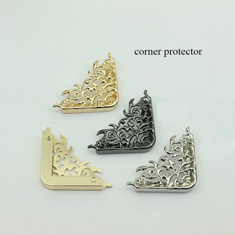 5pcs 47x63mm Floral Bag Corner Protector Metal Buckles Luggage Leather Handbag Clothing DIY Handmade Decor Accessories
5pcs 47x63mm Floral Bag Corner Protector Metal Buckles Luggage Leather Handbag Clothing DIY Handmade Decor Accessories