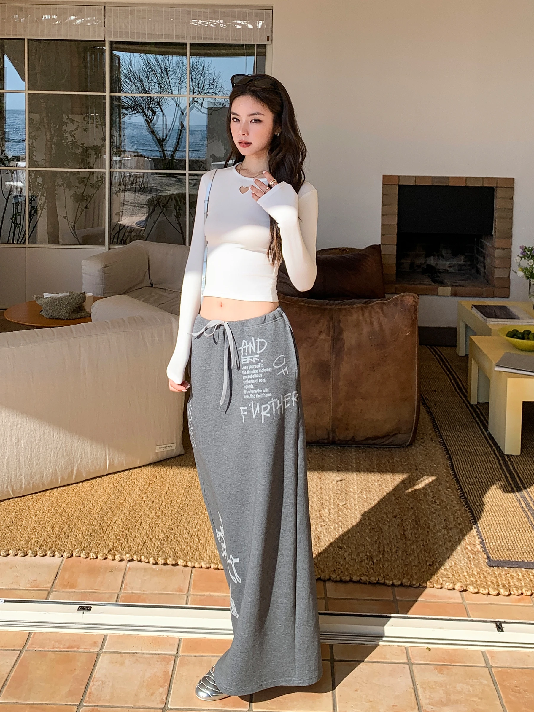 Lazy Knitted Loose Skirt Women's Spring 2026 New American Street Style NeoStaple Graffiti Print Low Waist H-Shape Skirt
Lazy Knitted Loose Skirt Women's Spring 2026 New American Street Style NeoStaple Graffiti Print Low Waist H-Shape Skirt