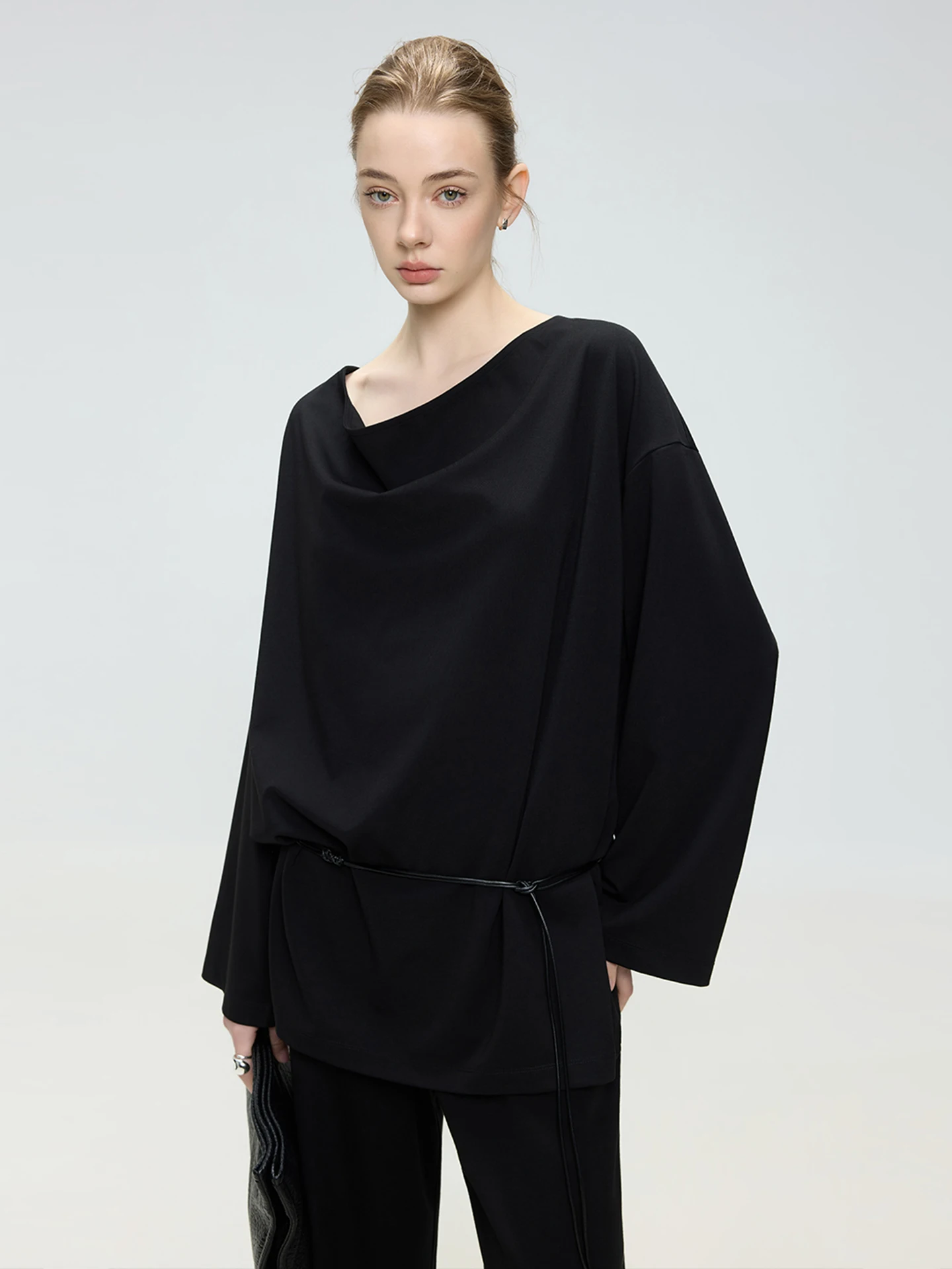 LUR Black Silk T-Shirt Loose Fit Fashionable Pure Color Spring New Style Lurex Lyocell Long Sleeve Women's Top Casual Wear
LUR Black Silk T-Shirt Loose Fit Fashionable Pure Color Spring New Style Lurex Lyocell Long Sleeve Women's Top Casual Wear
